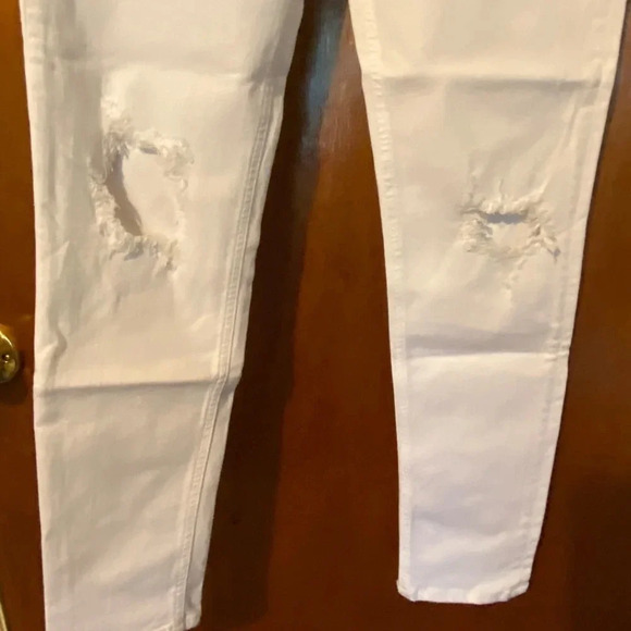 rag & bone classic destroyed capri jeans - Picture 5 of 12